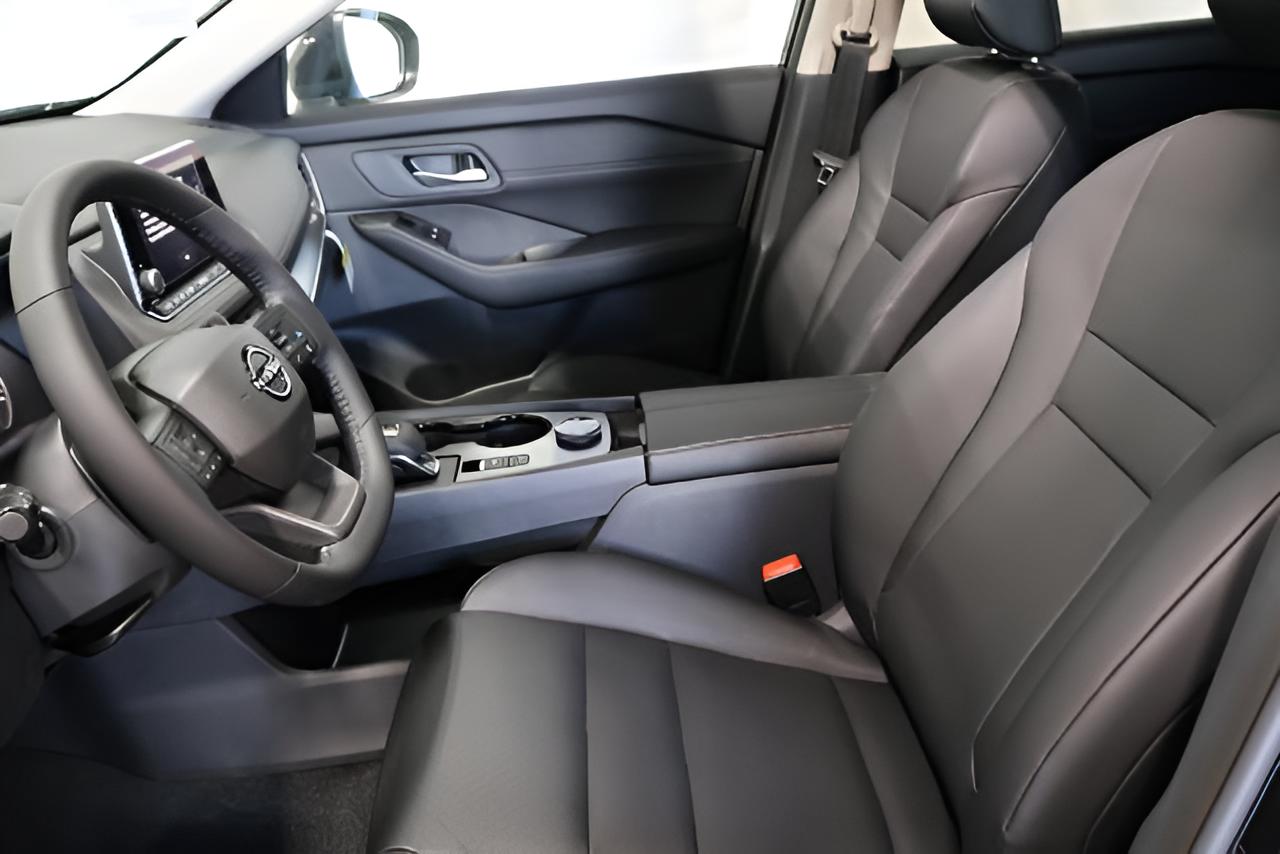2027 Nissan Rogue Dark Armor