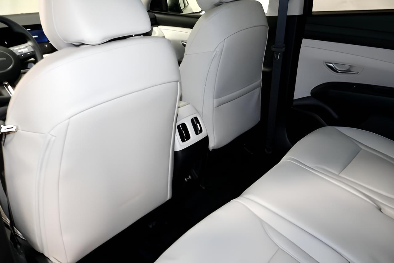 2026 Hyundai TUCSON SEL Plus AWD