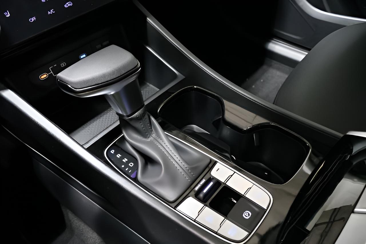 2026 Hyundai TUCSON SEL Plus AWD