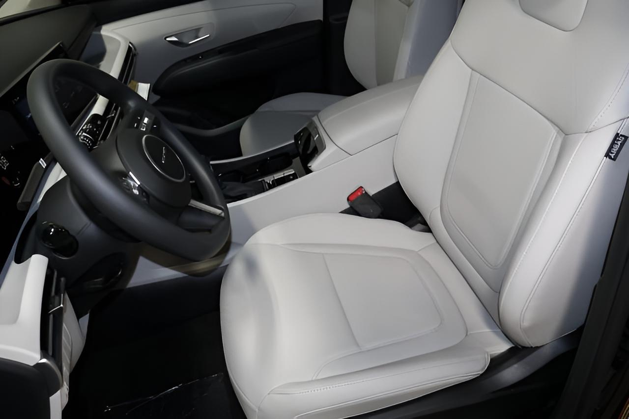2026 Hyundai TUCSON SEL Plus AWD