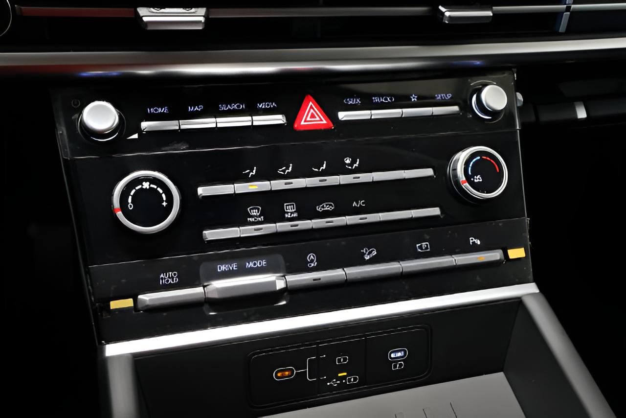 2027 Hyundai SANTA FE SE FWD
