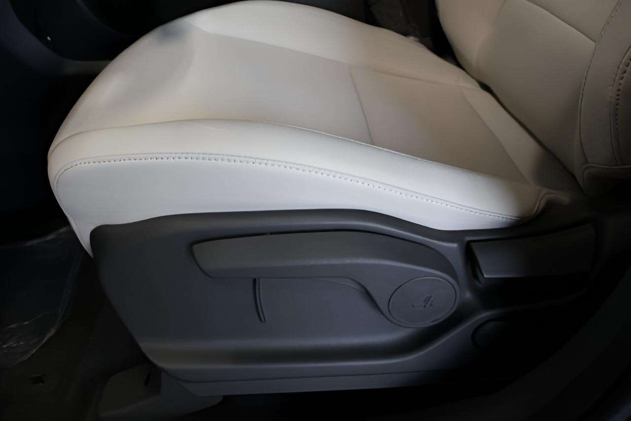 2027 Hyundai SANTA FE SE AWD