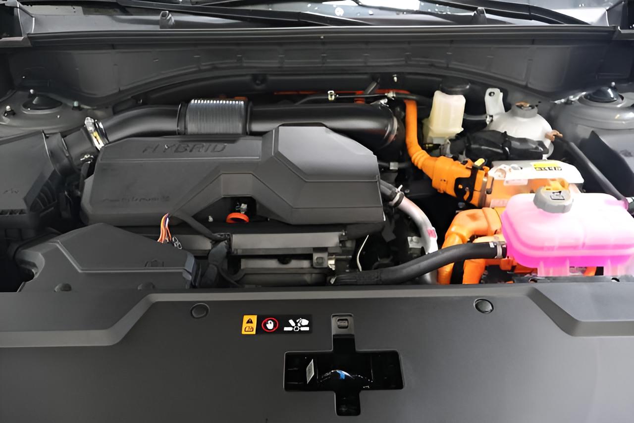 2027 Hyundai SANTA FE HYBRID SEL AWD