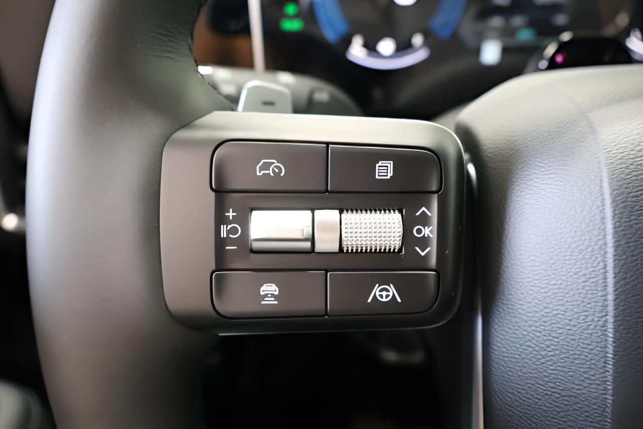 2027 Hyundai SANTA FE HYBRID SEL AWD