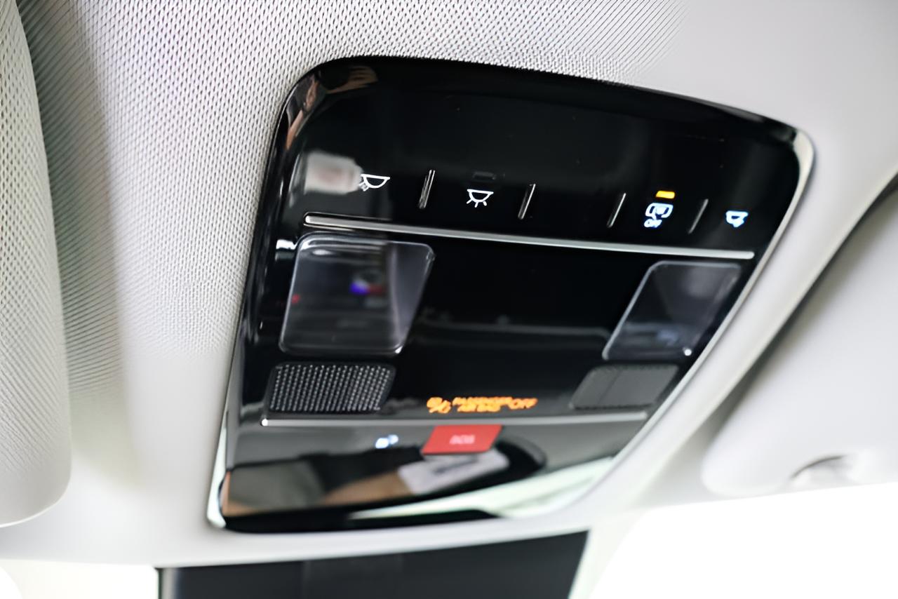 2027 Hyundai SANTA FE HYBRID SEL AWD
