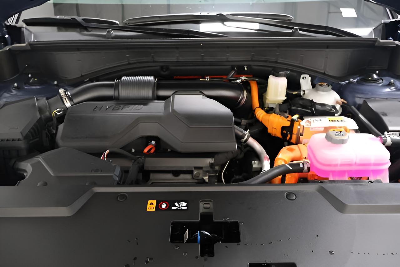 2027 Hyundai SANTA FE HYBRID SEL AWD
