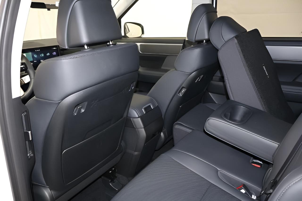 2027 Hyundai SANTA FE SEL AWD
