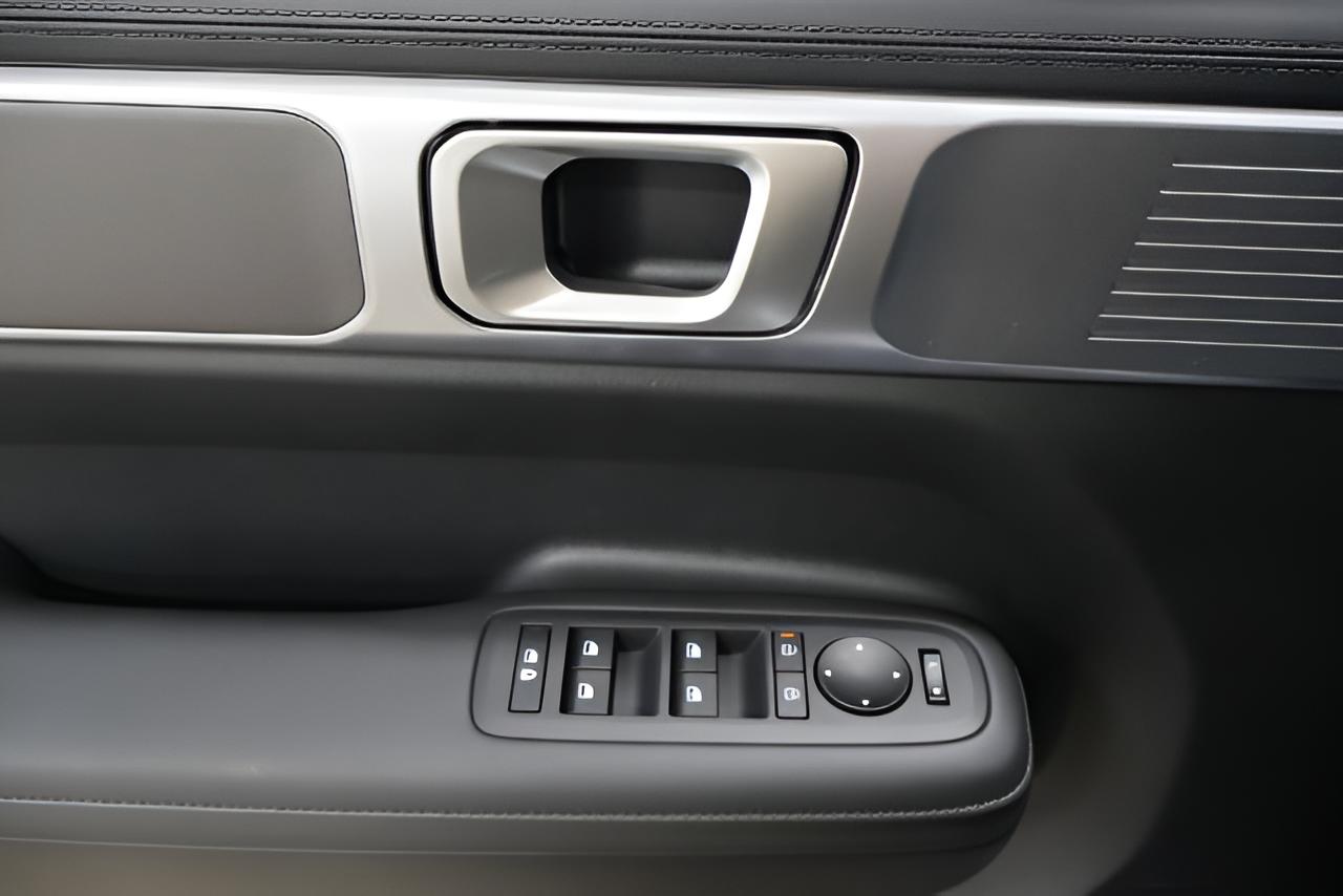 2027 Hyundai SANTA FE SEL AWD