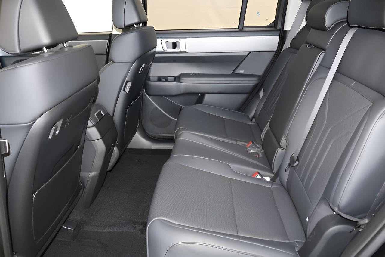 2027 Hyundai SANTA FE SEL AWD
