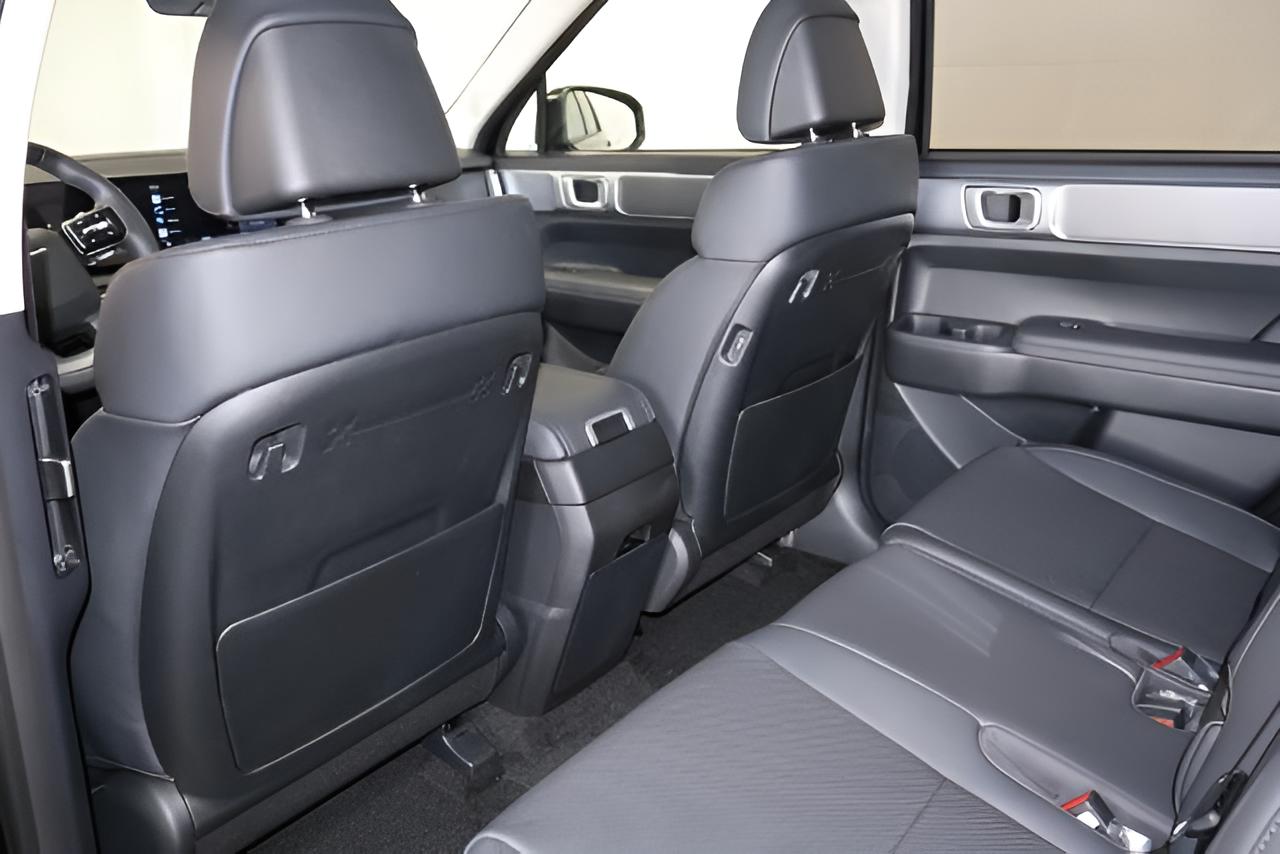 2027 Hyundai SANTA FE SEL AWD