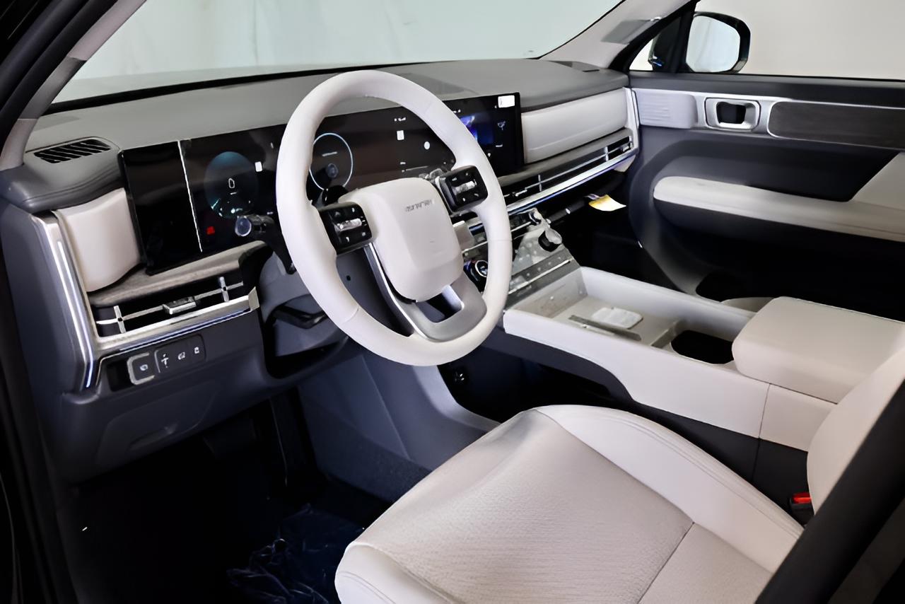 2027 Hyundai SANTA FE HYBRID Limited 6P AWD