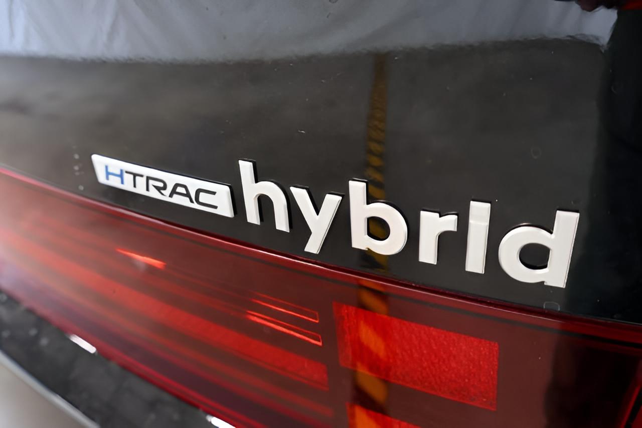 2027 Hyundai SANTA FE HYBRID Limited 6P AWD