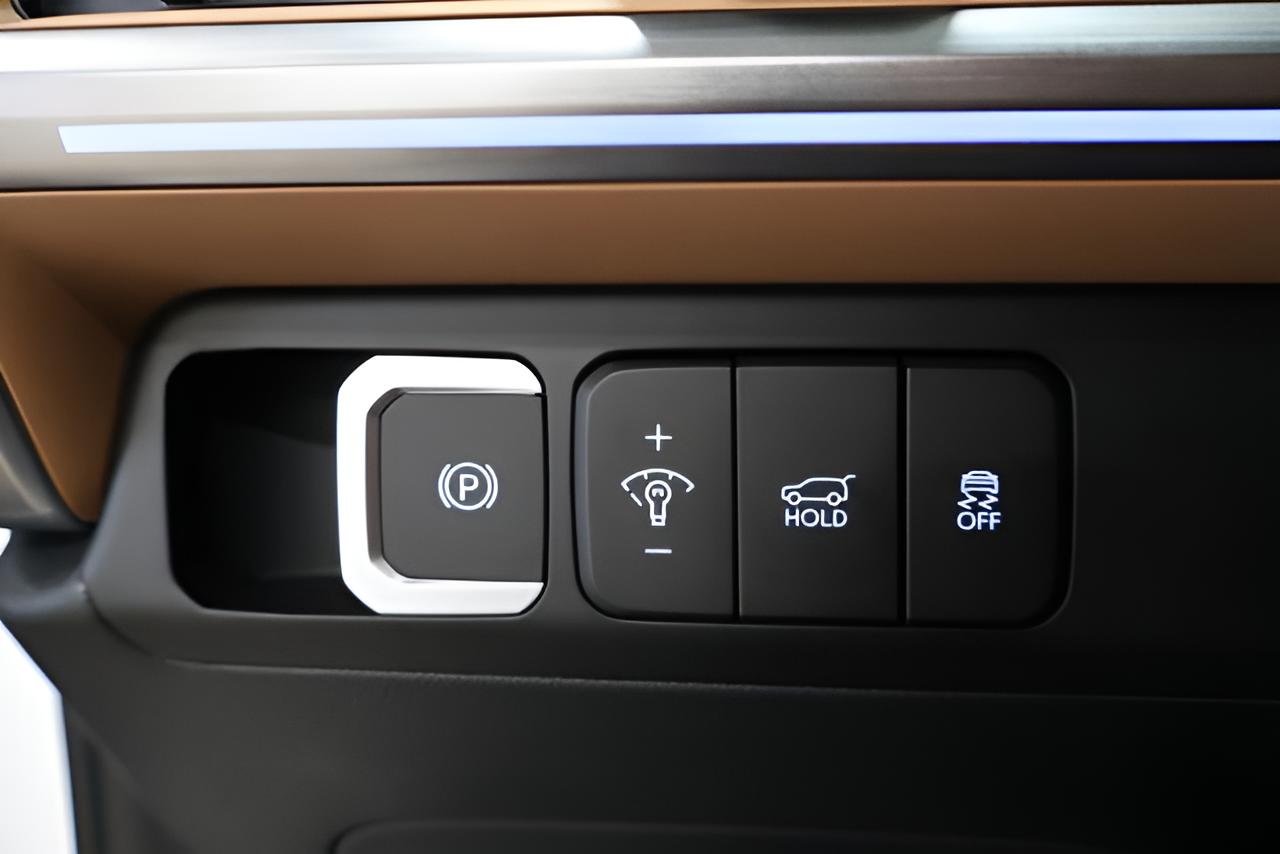 2027 Hyundai SANTA FE HYBRID Limited 6P AWD