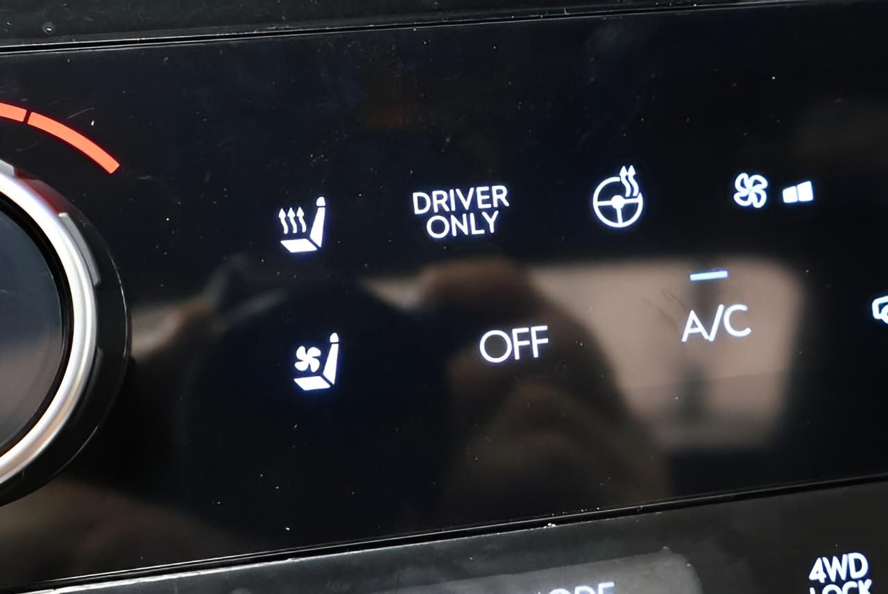 2027 Hyundai SANTA FE HYBRID Limited 6P AWD