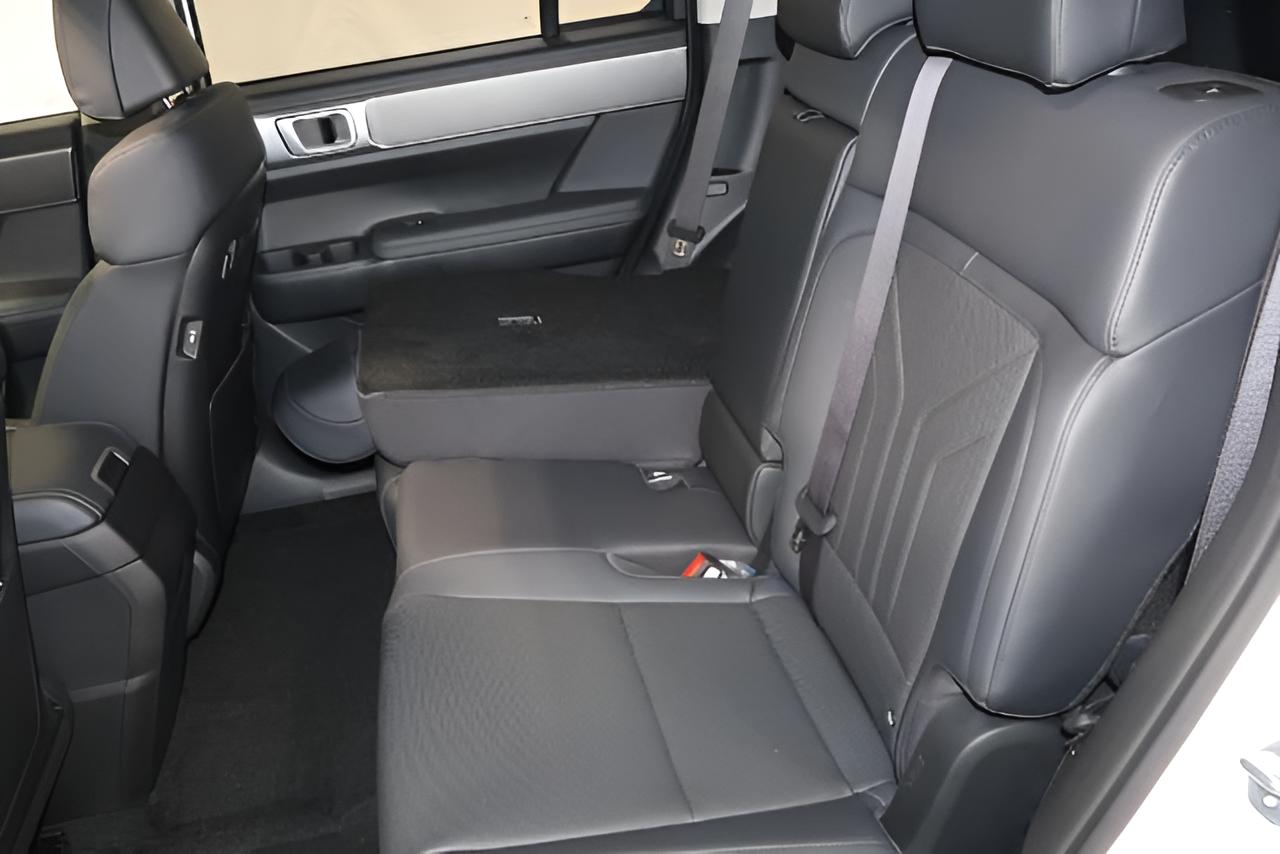 2027 Hyundai SANTA FE XRT AWD