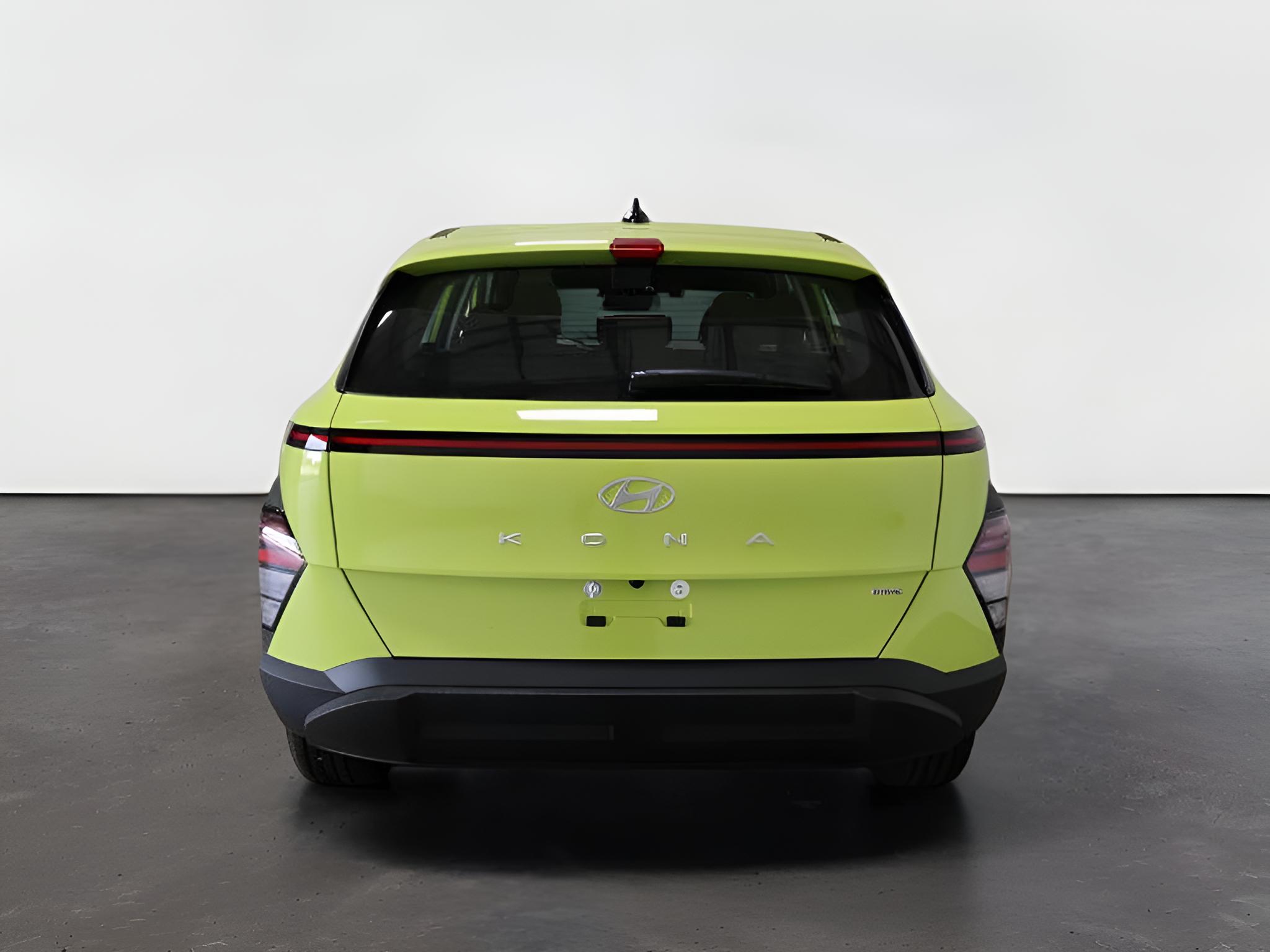 2027 Hyundai KONA SE AWD