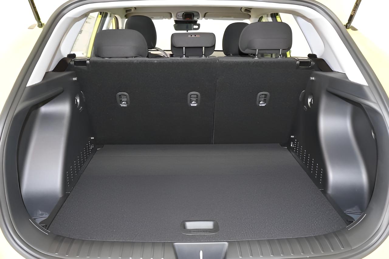 2027 Hyundai KONA SE AWD