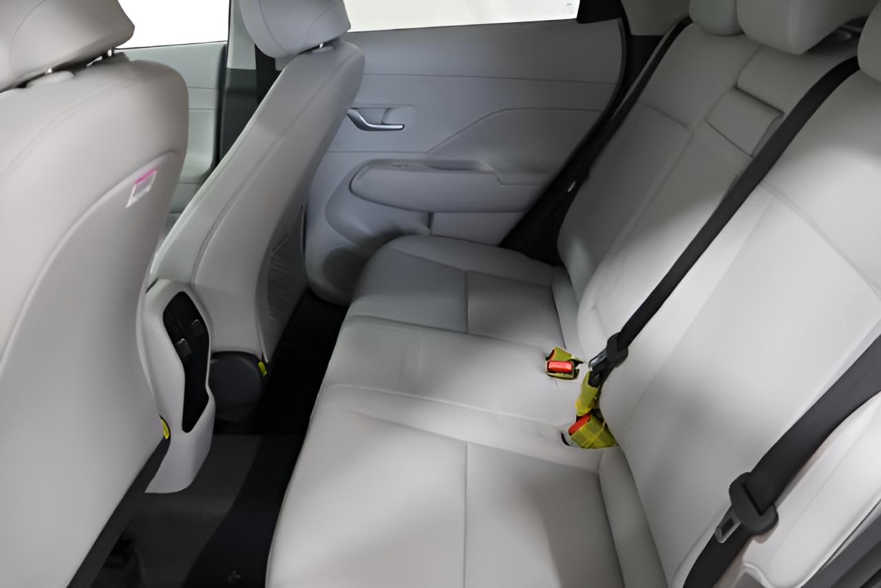 2027 Hyundai KONA SEL Premium FWD
