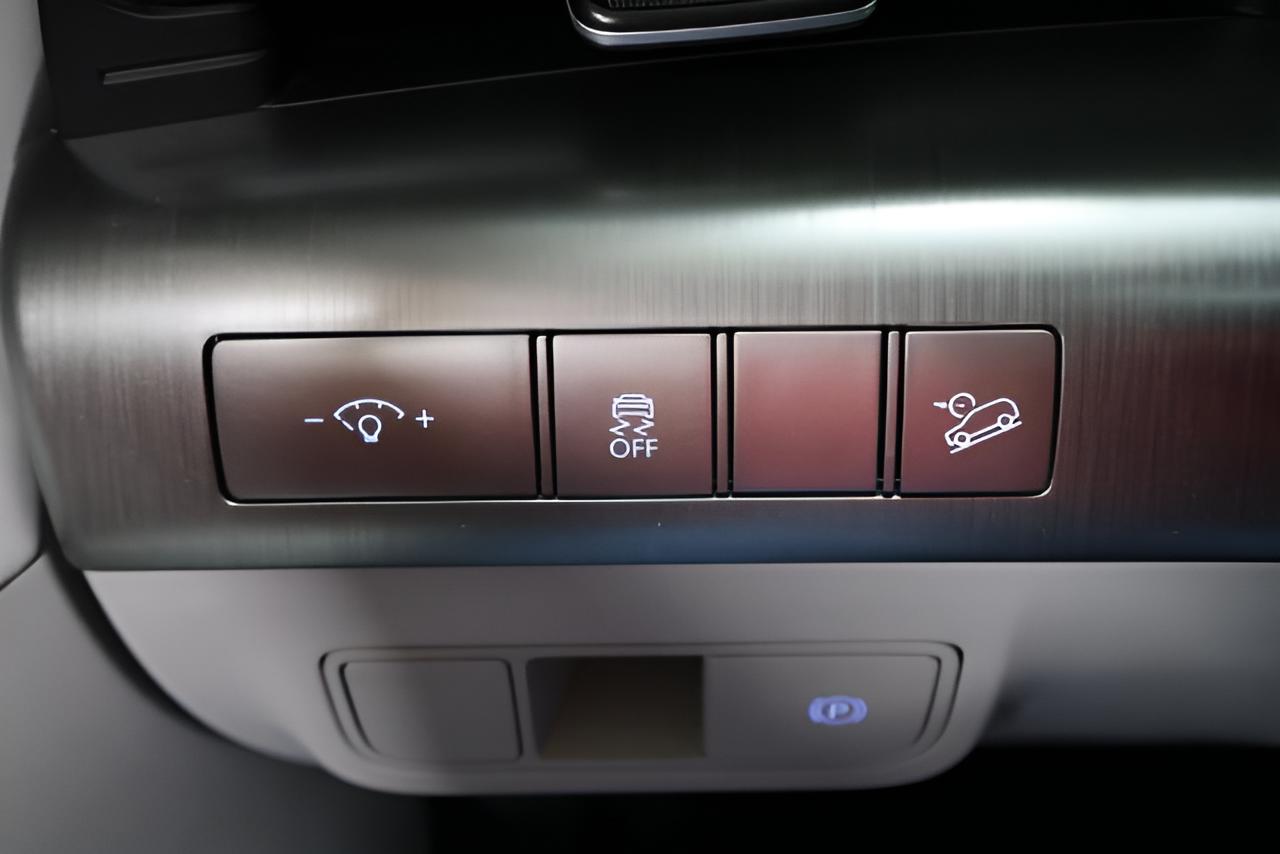 2027 Hyundai KONA SEL Premium FWD