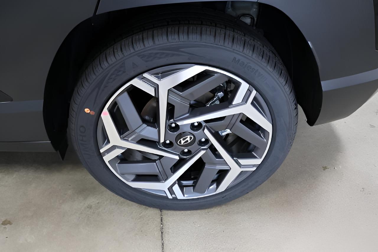 2027 Hyundai KONA SEL Premium FWD