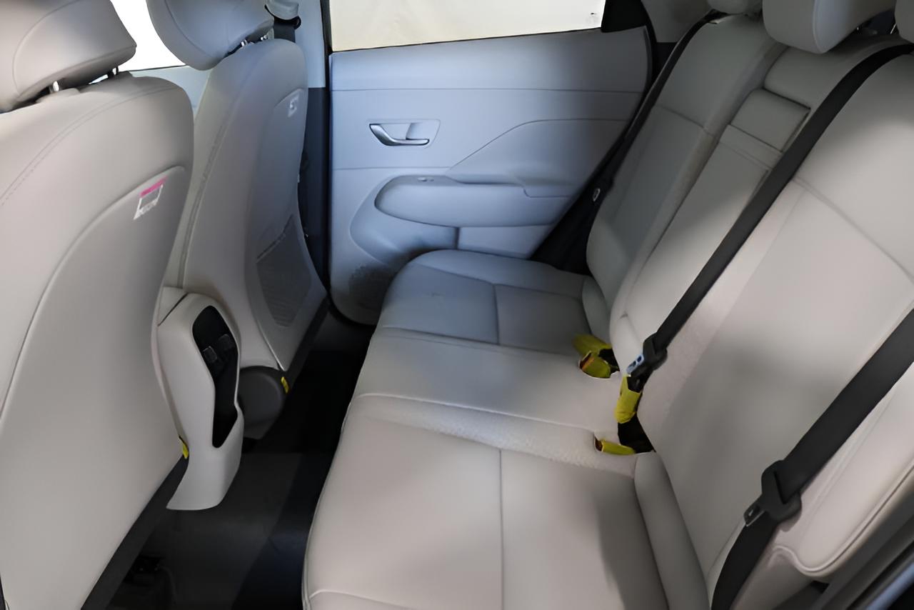 2027 Hyundai KONA SEL Premium FWD