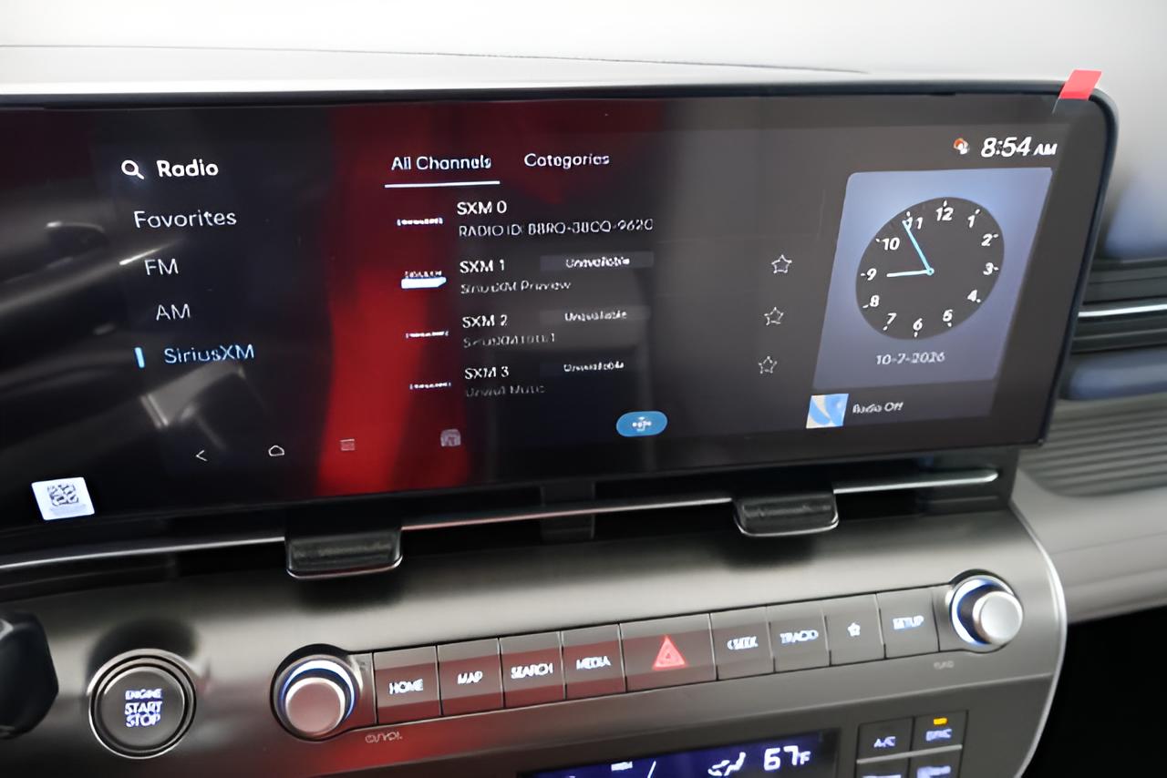 2027 Hyundai KONA SEL Premium FWD