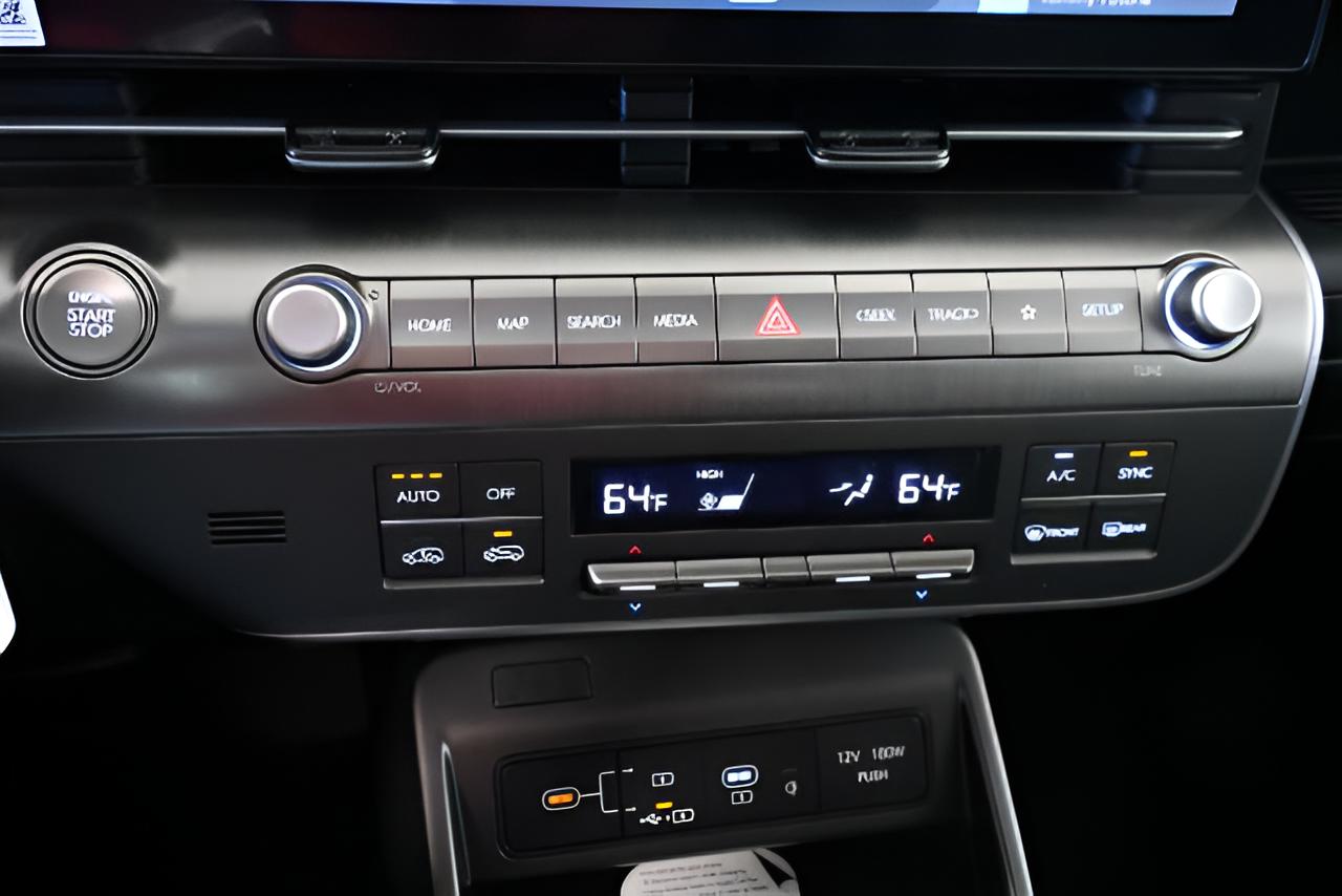2027 Hyundai KONA SEL Premium FWD