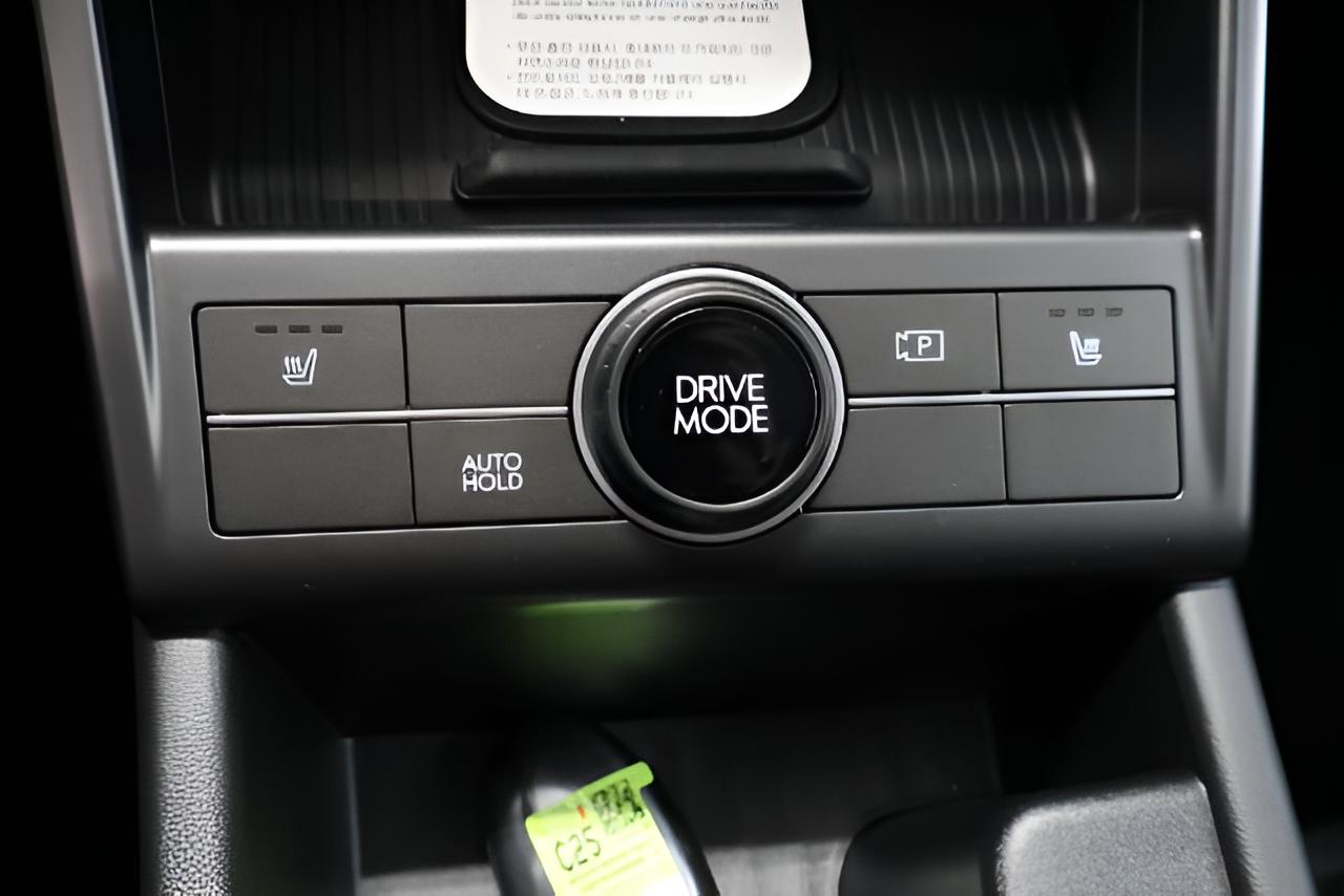 2027 Hyundai KONA SEL Premium FWD