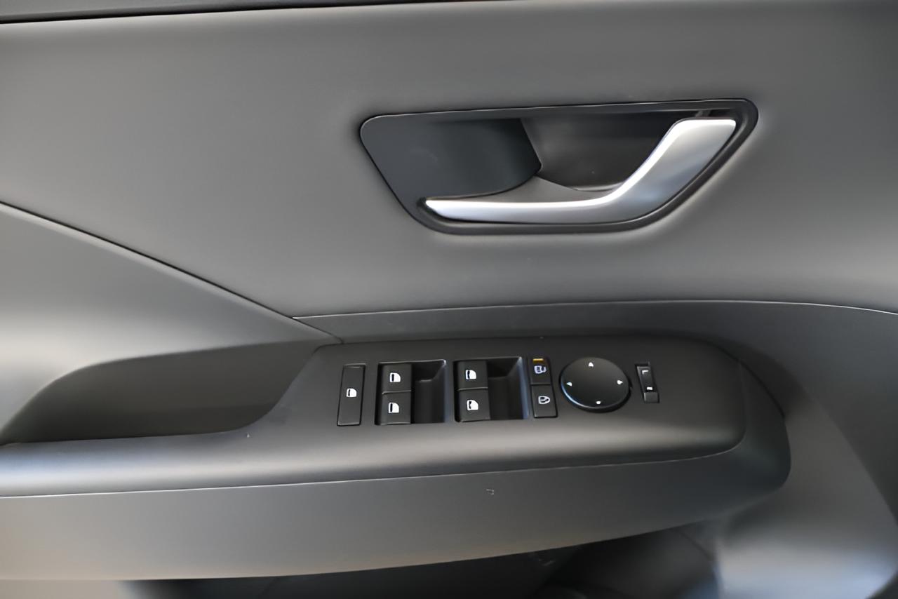 2027 Hyundai KONA SEL Premium FWD