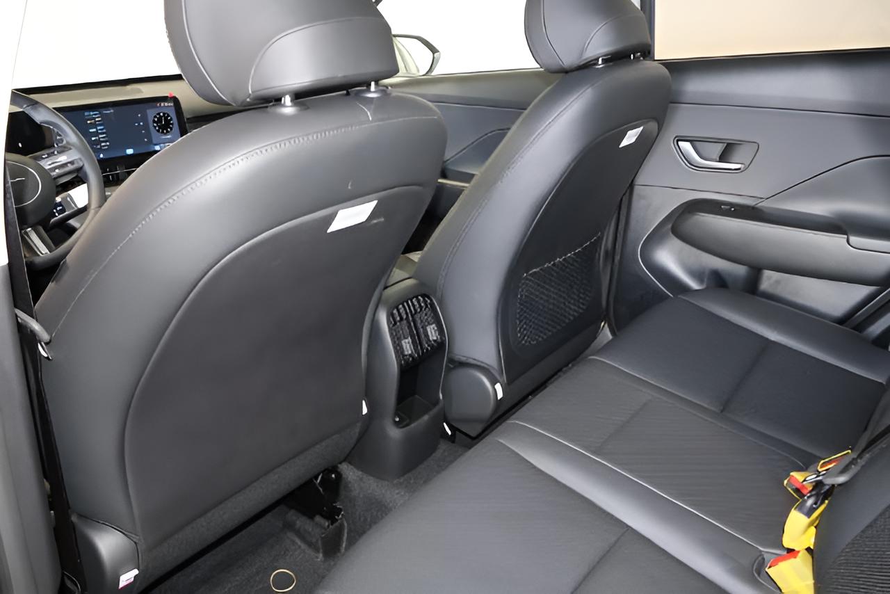 2027 Hyundai KONA SEL Premium FWD