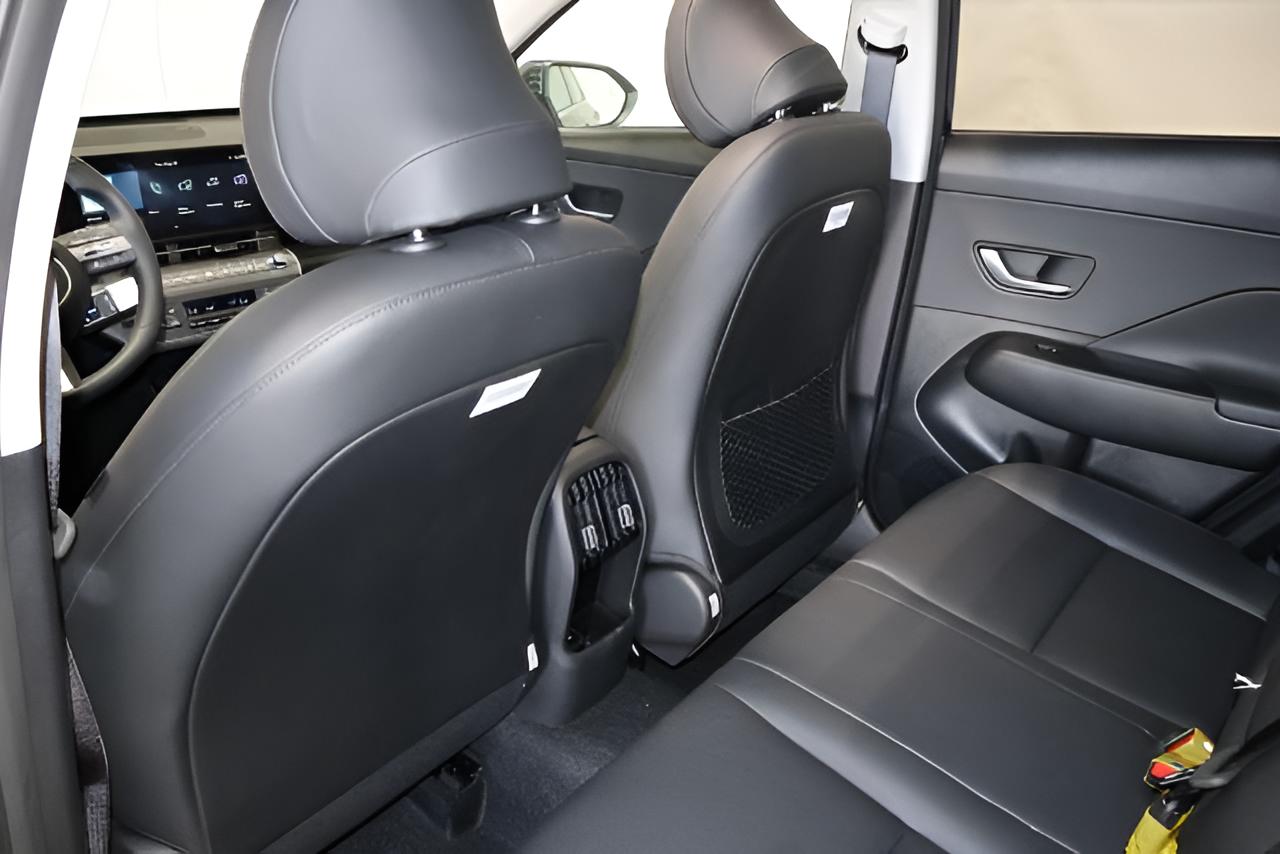 2027 Hyundai KONA Limited FWD