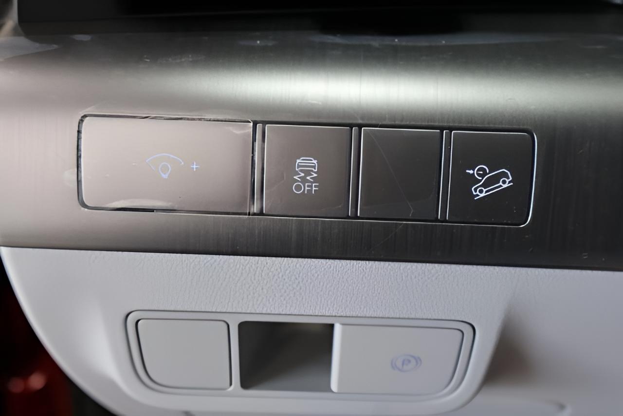 2027 Hyundai KONA SEL Sport FWD