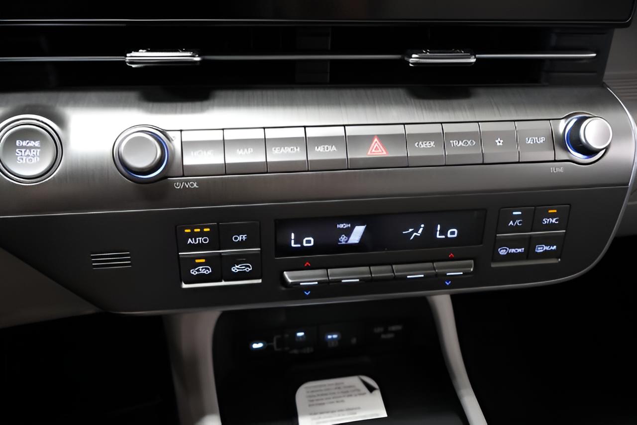 2027 Hyundai KONA SEL Sport FWD