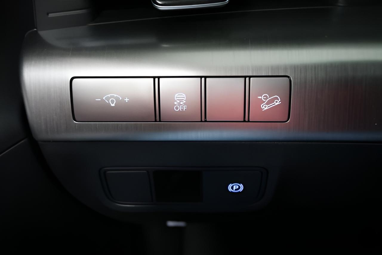 2027 Hyundai KONA SEL Sport FWD