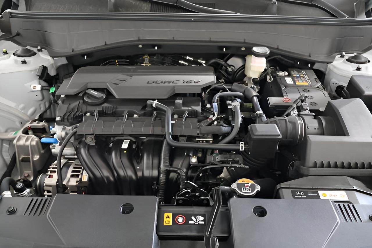 2027 Hyundai KONA SEL Sport FWD