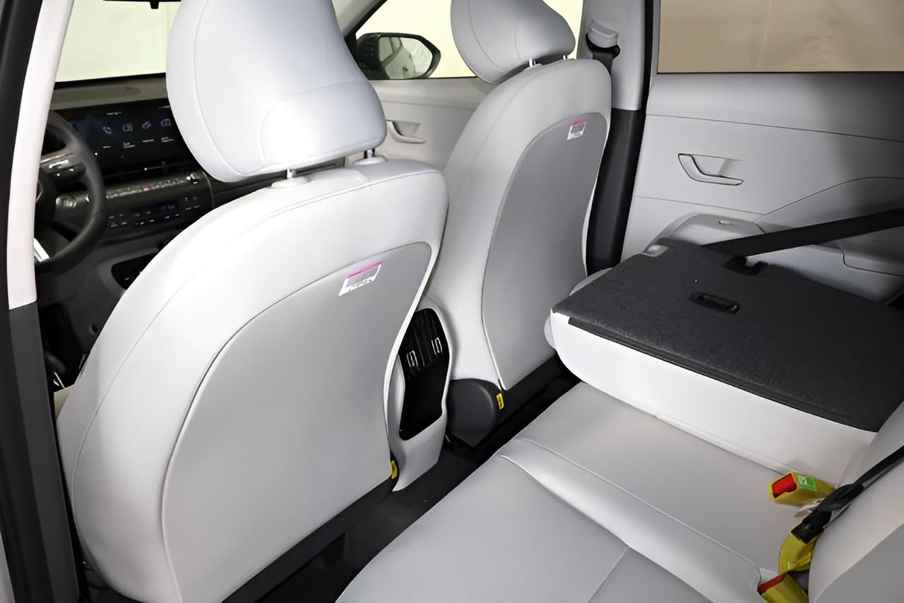 2027 Hyundai KONA SEL Sport FWD