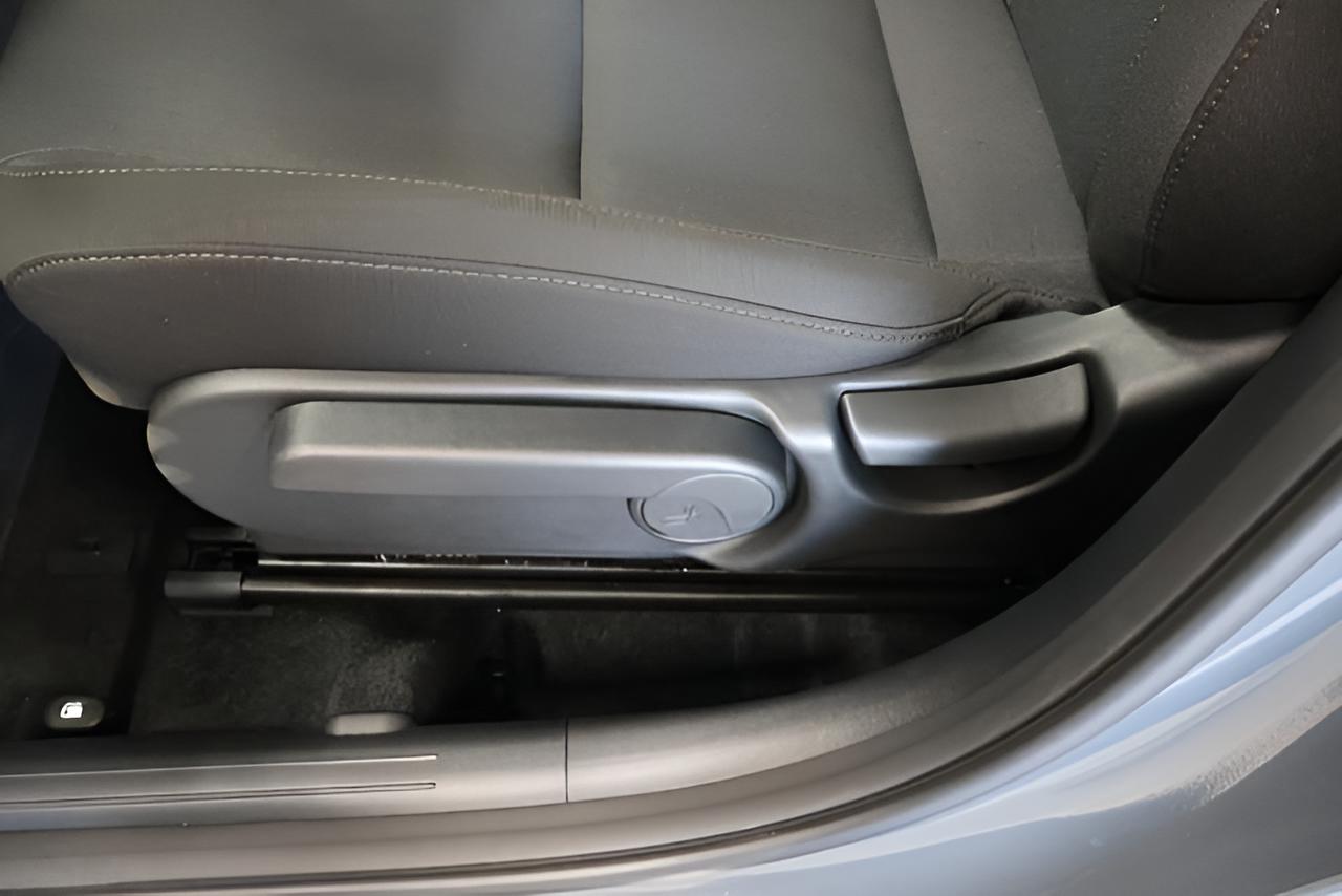 2027 Hyundai KONA SEL Sport FWD