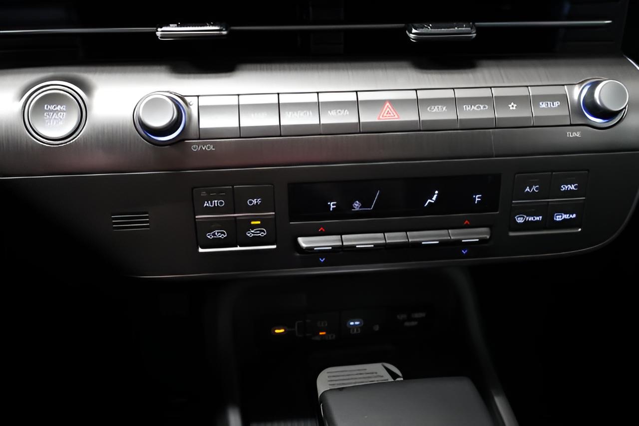 2027 Hyundai KONA SEL Sport AWD