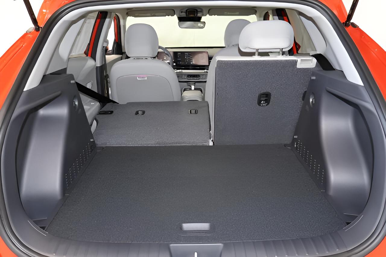2027 Hyundai KONA SEL Sport AWD