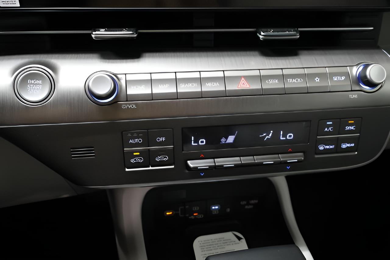 2027 Hyundai KONA SEL Sport AWD