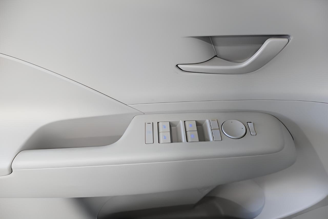 2027 Hyundai KONA SEL Sport AWD