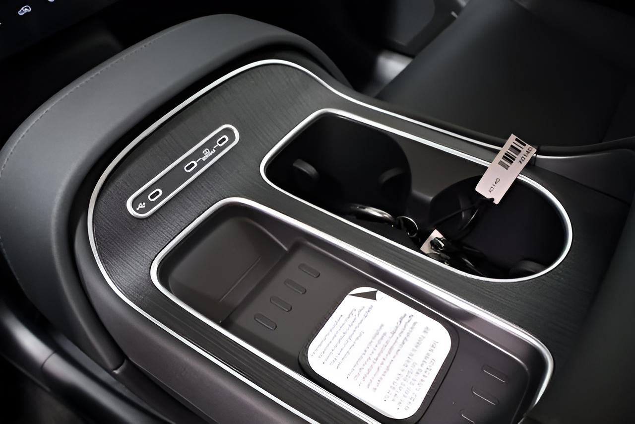 2027 Hyundai PALISADE Limited 7P AWD
