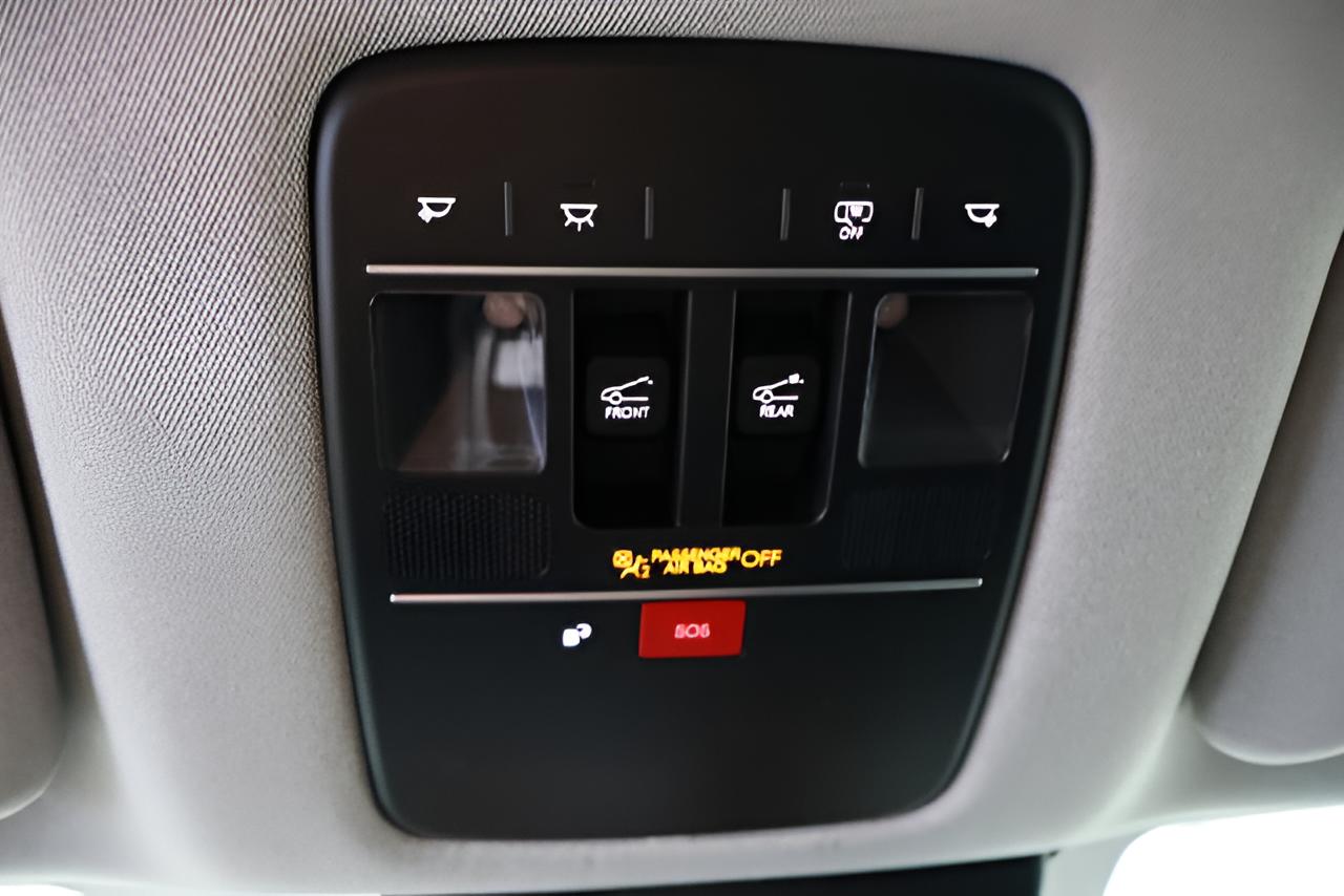2027 Hyundai PALISADE Limited 7P AWD