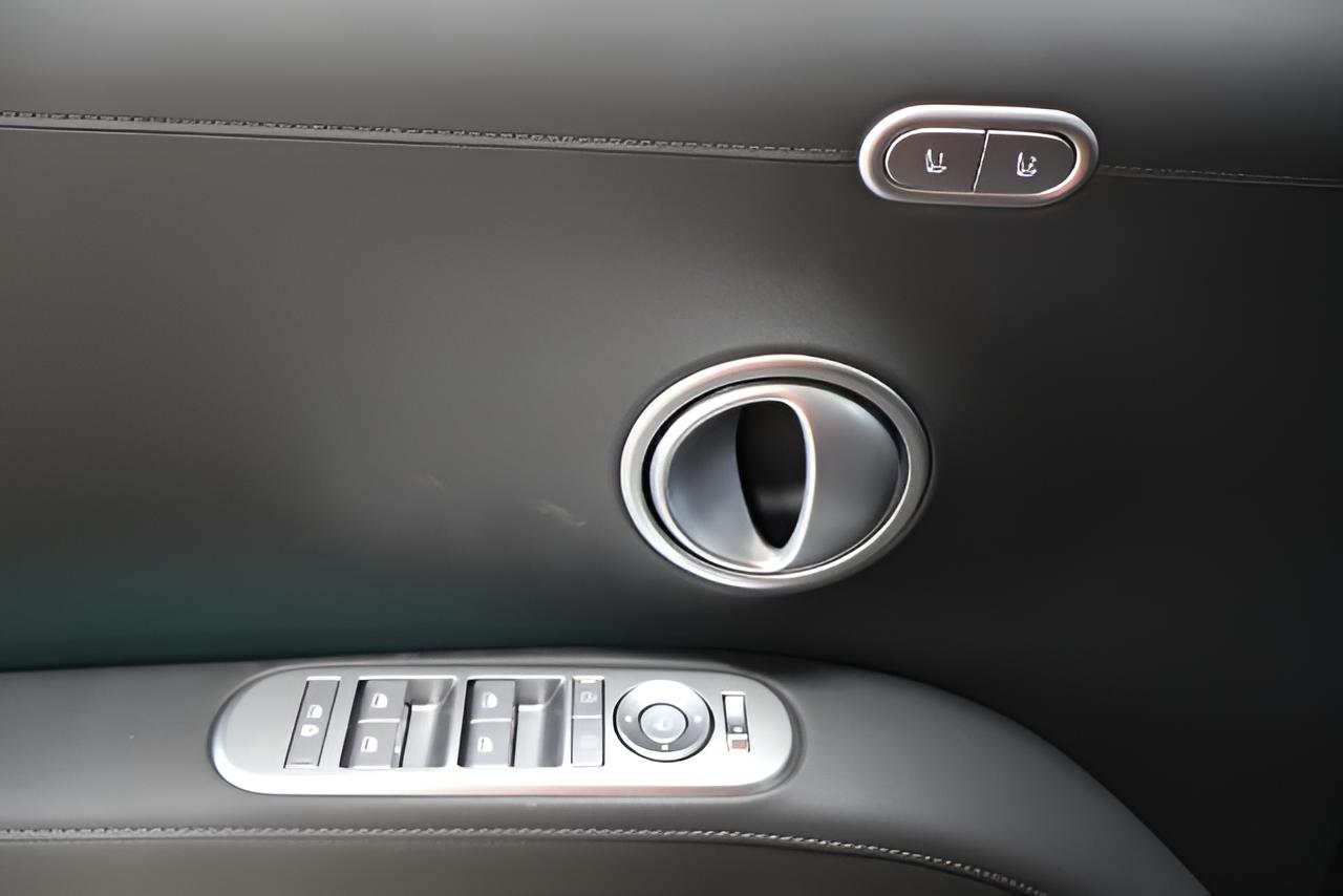 2027 Hyundai PALISADE Limited 7P AWD