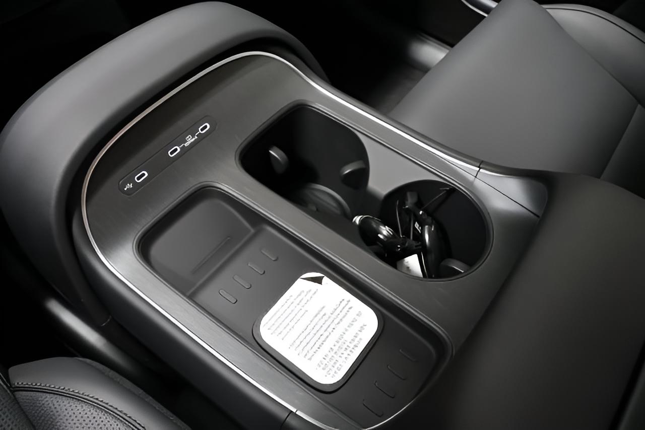 2027 Hyundai PALISADE SEL 7P AWD