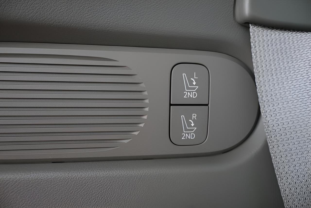 2027 Hyundai PALISADE SEL Premium 7P AWD