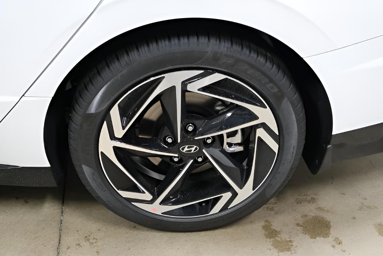 2026 Hyundai SONATA SEL Sport AWD