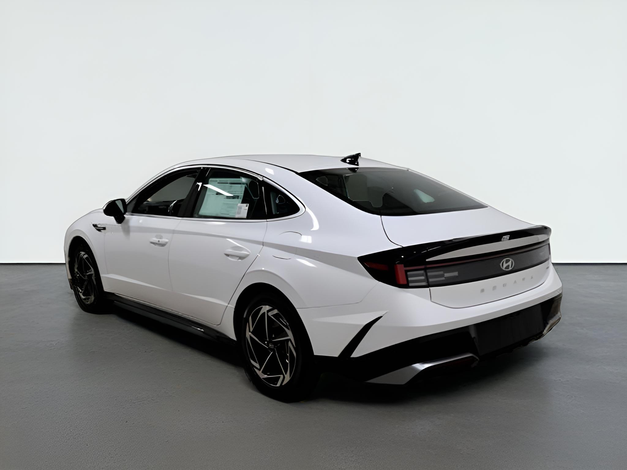 2026 Hyundai SONATA SEL Sport AWD