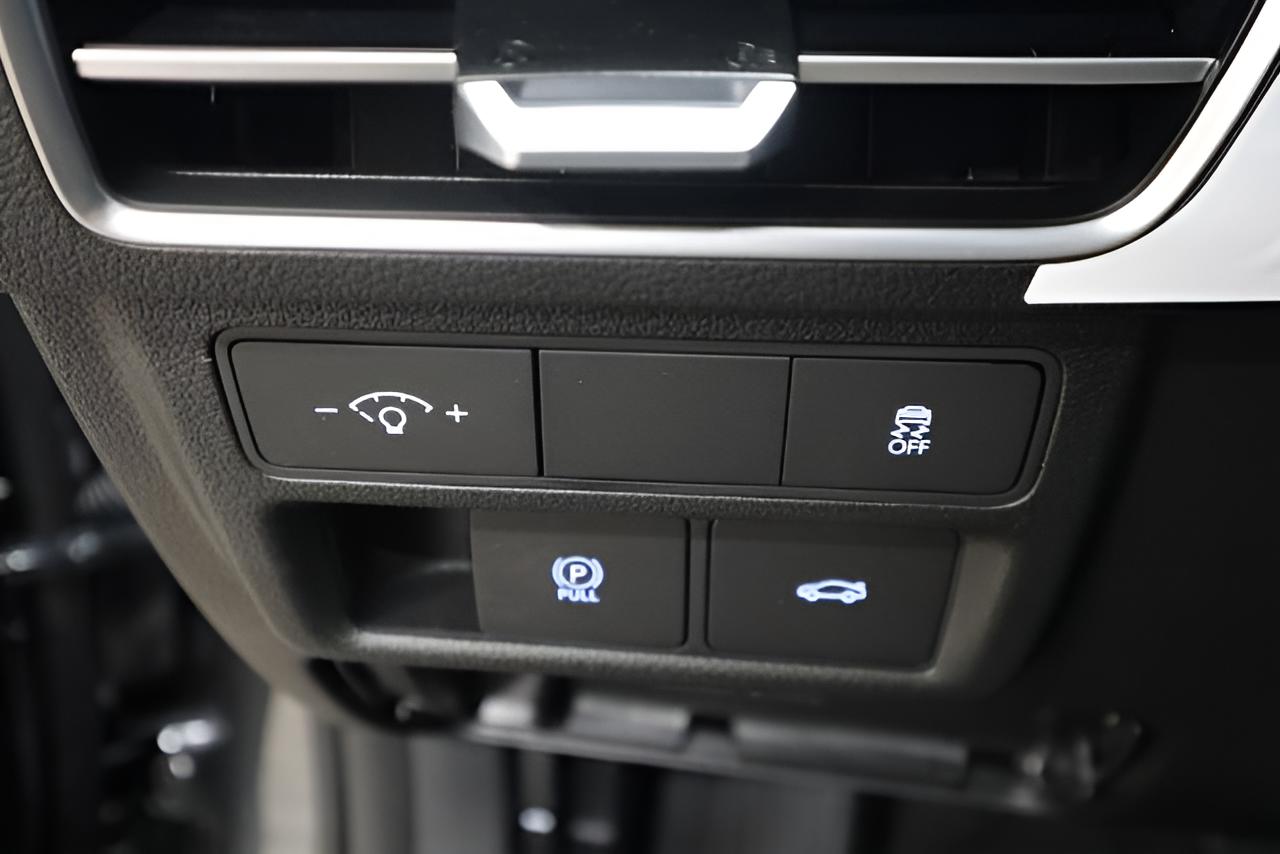2026 Hyundai Sonata SEL - Photo 14