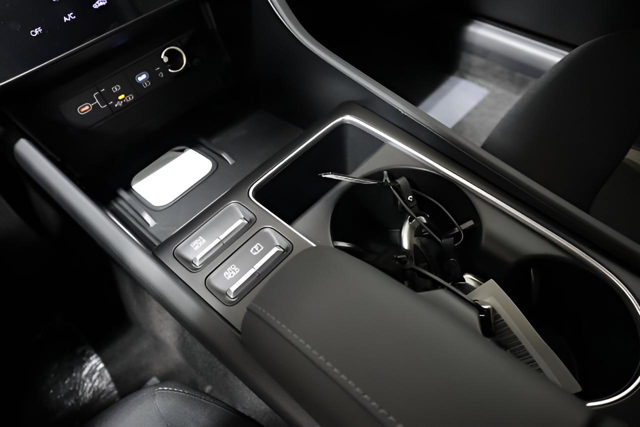 2026 Hyundai Sonata SEL - Photo 23